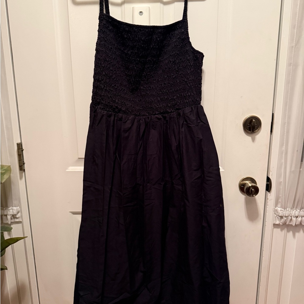 Old Navy Plus Size Open Back Black Maxi Dress with pockets!